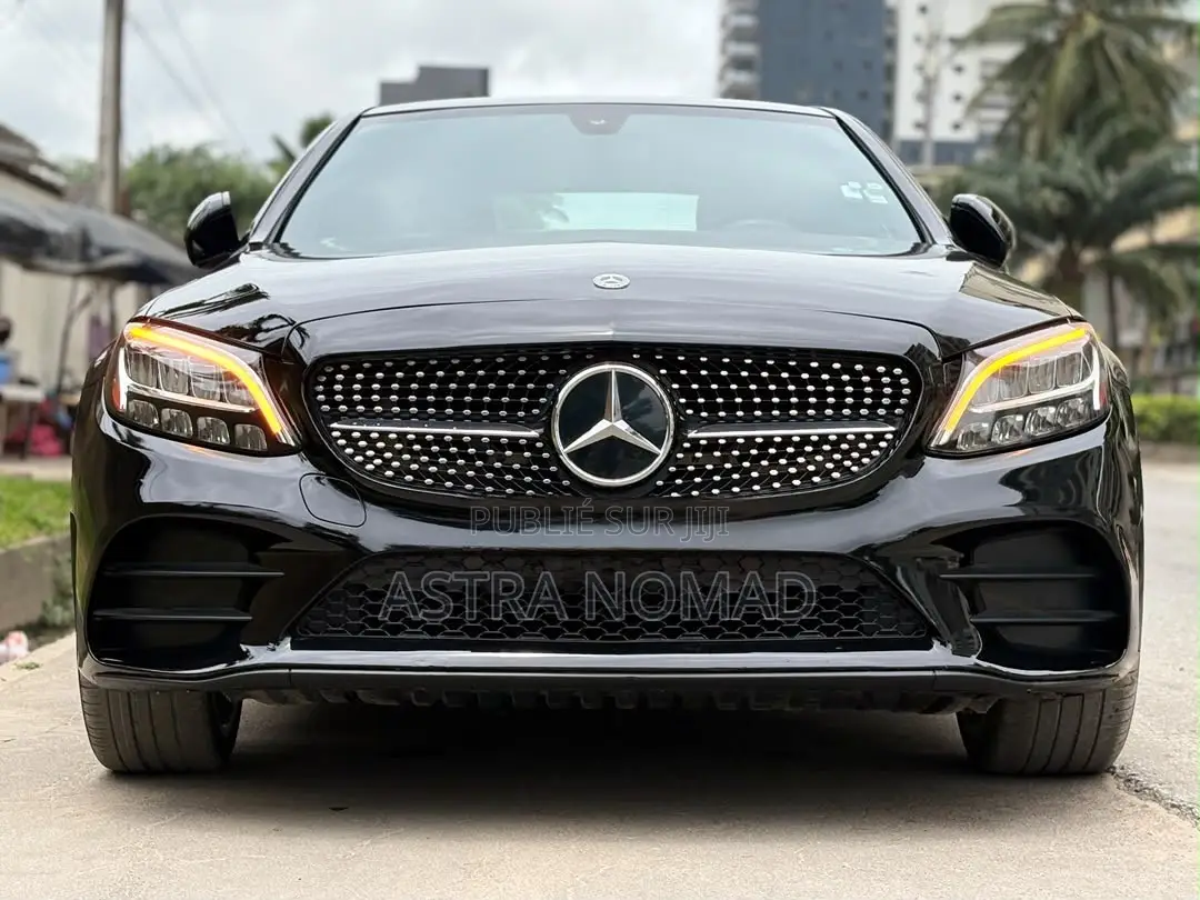 Mercedes-Benz C300 2020 Noir