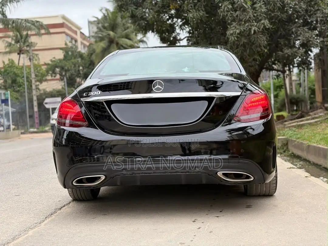 Mercedes-Benz C300 2020 Noir