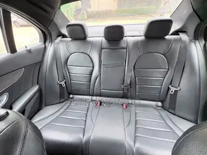 Mercedes-Benz C300 2020 Noir