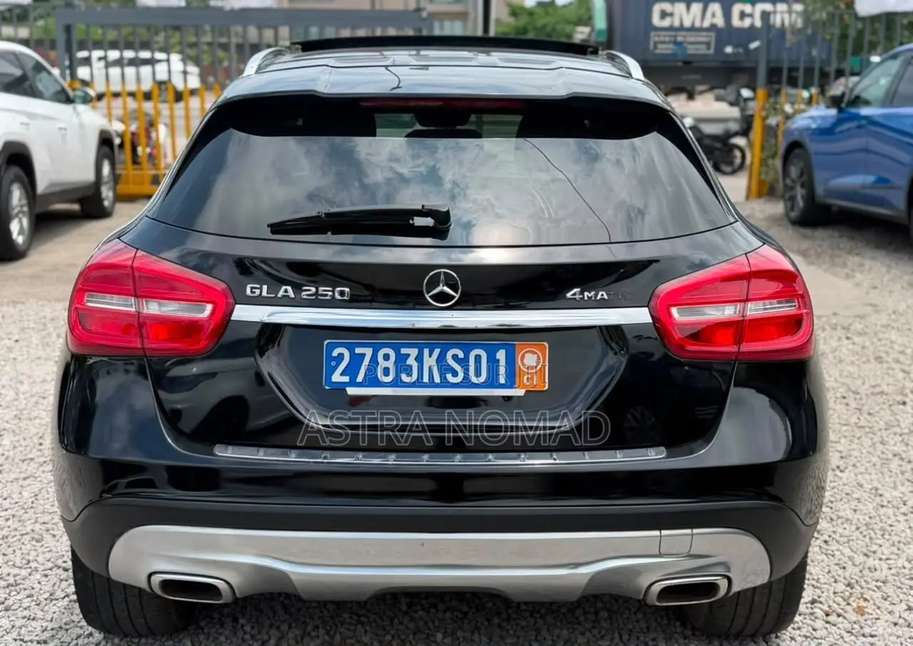 Mercedes-Benz GLA 250 2016 Noir