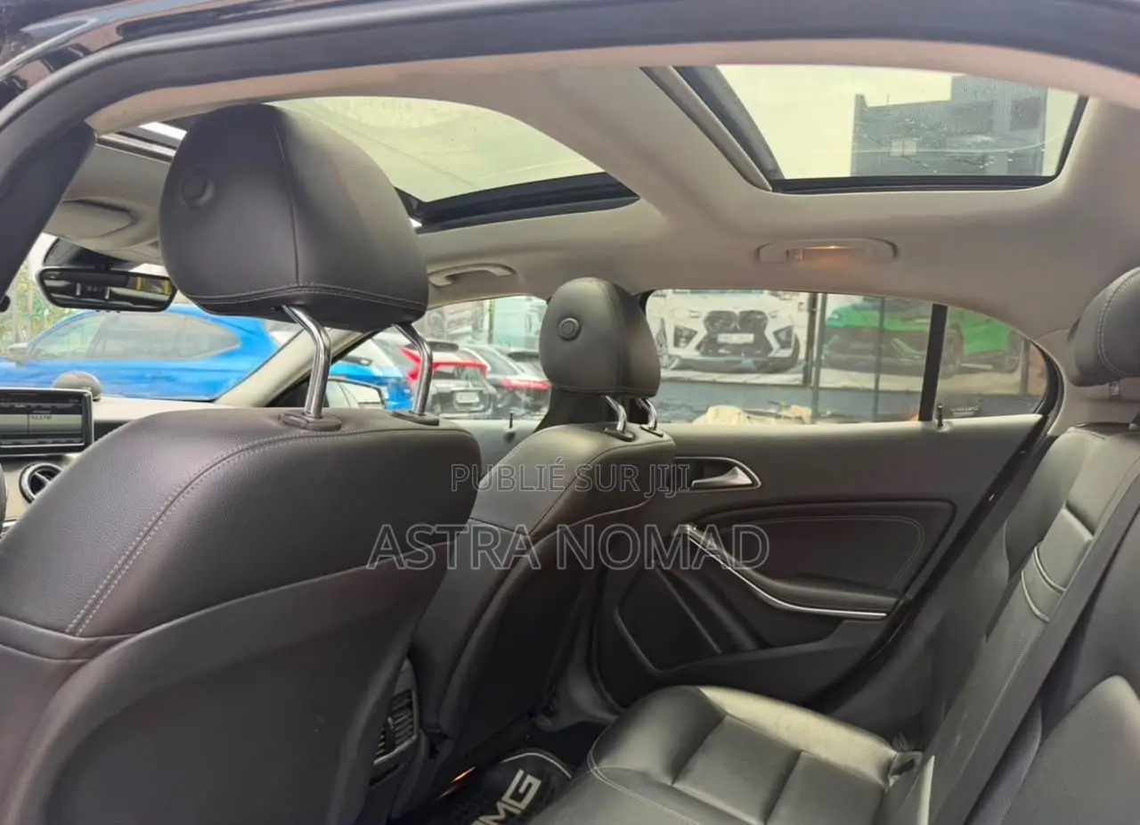 Mercedes-Benz GLA 250 2016 Noir