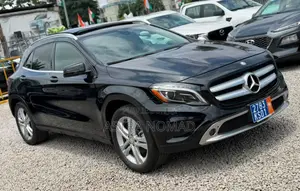 Mercedes-Benz GLA 250 2016 Noir