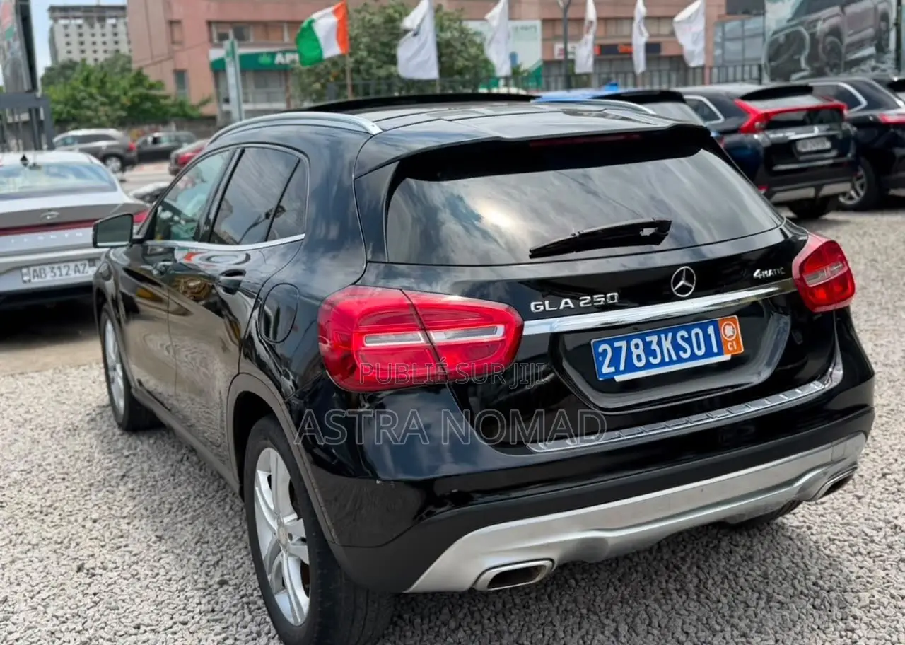 Mercedes-Benz GLA 250 2016 Noir