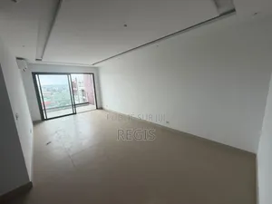 2chbre Appartement dans Regis, Cocody à Louer