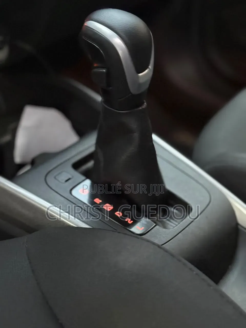 Suzuki Baleno 2024 Rouge