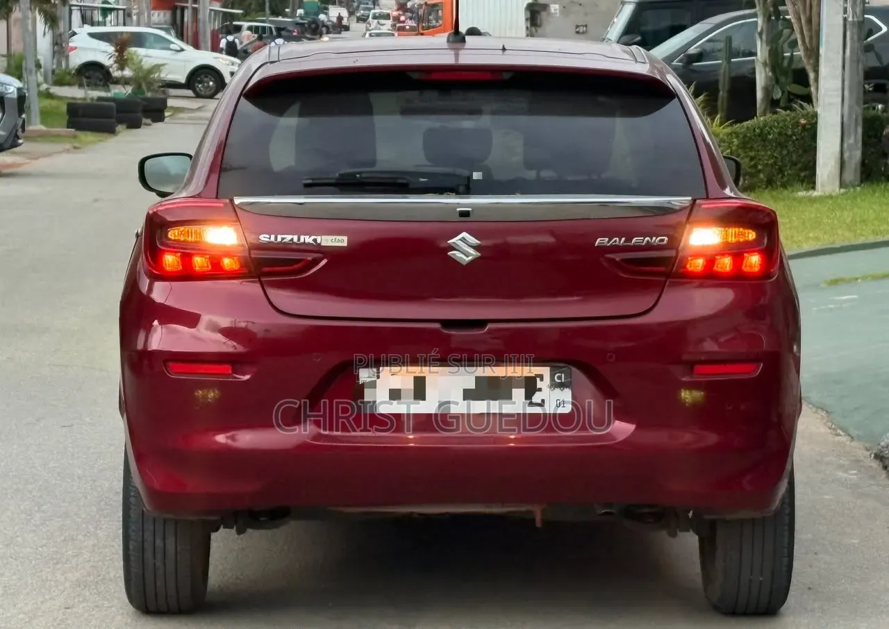 Suzuki Baleno 2024 Rouge