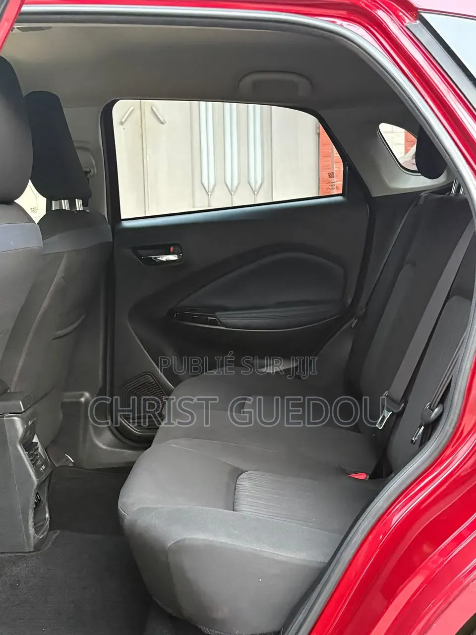 Suzuki Baleno 2024 Rouge