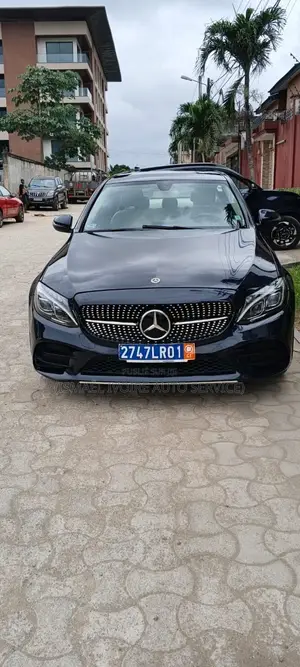 Mercedes-Benz C300 2017 Noir