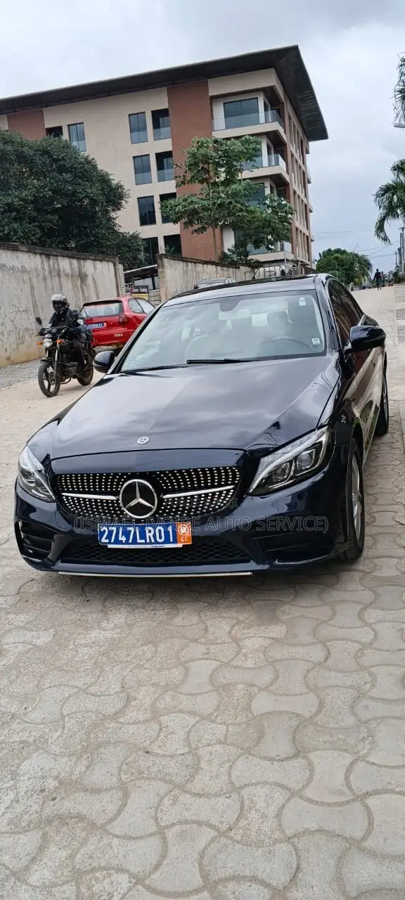 Mercedes-Benz C300 2017 Noir