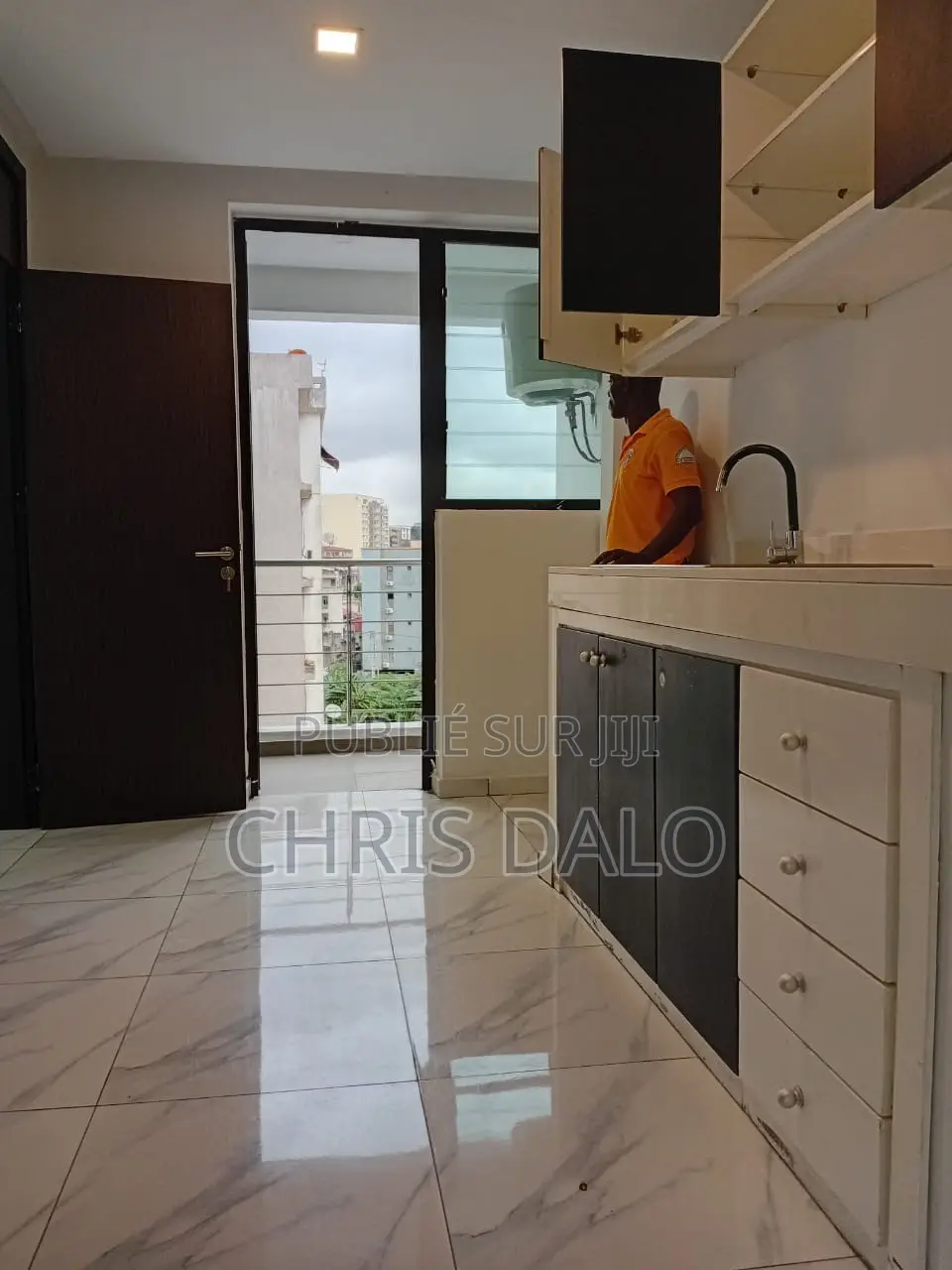 2chbre Appartement dans Achy, Cocody à Louer
