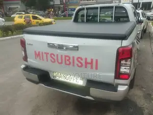 Mitsubishi L200 2019 Blanc