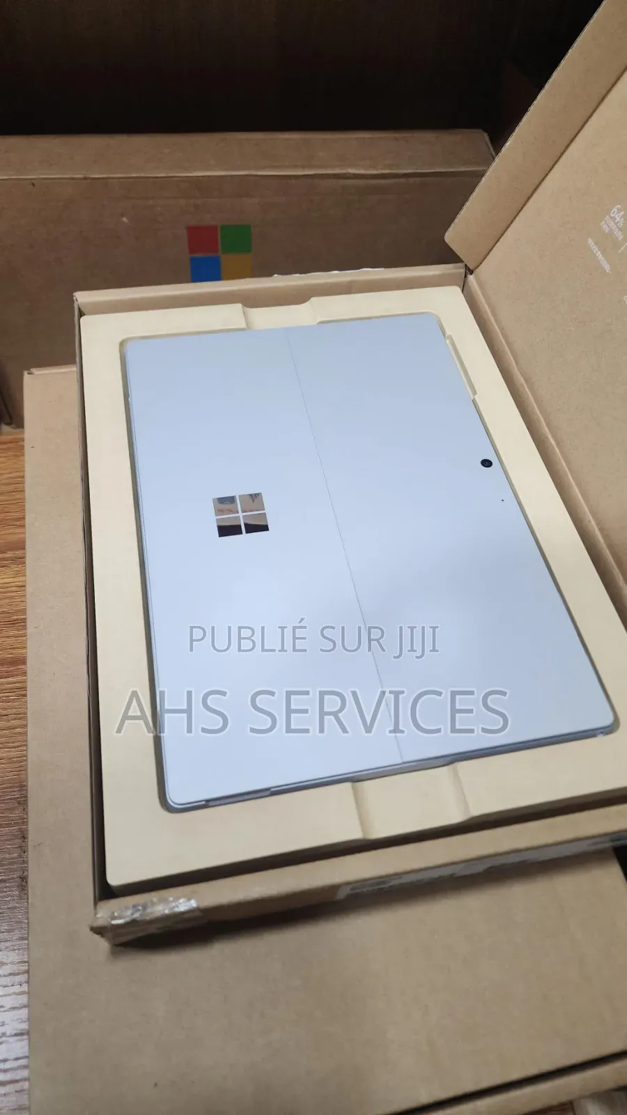 Nouveau Microsoft Surface Pro 7+ 16GB Intel Core i7 SSD 256GB