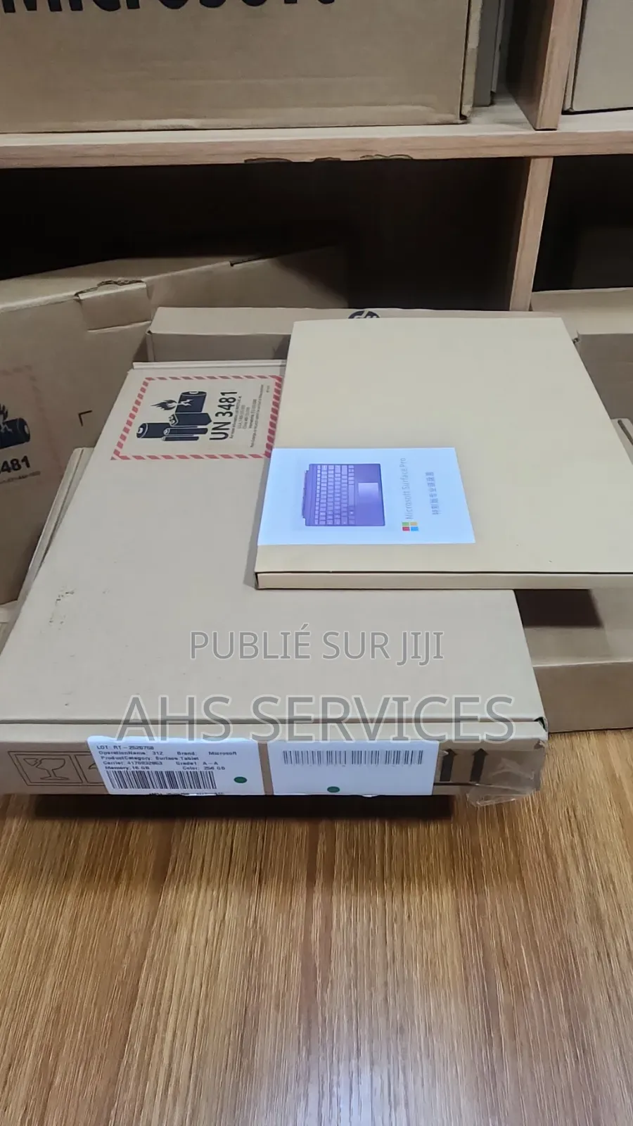 Nouveau Microsoft Surface Pro 7+ 16GB Intel Core i7 SSD 256GB