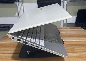 Nouveau Samsung AiO 24 64GB Intel Core i9 HDD 512GB