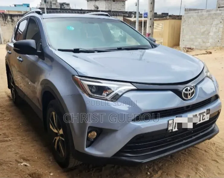 Toyota RAV4 2017 Bleu
