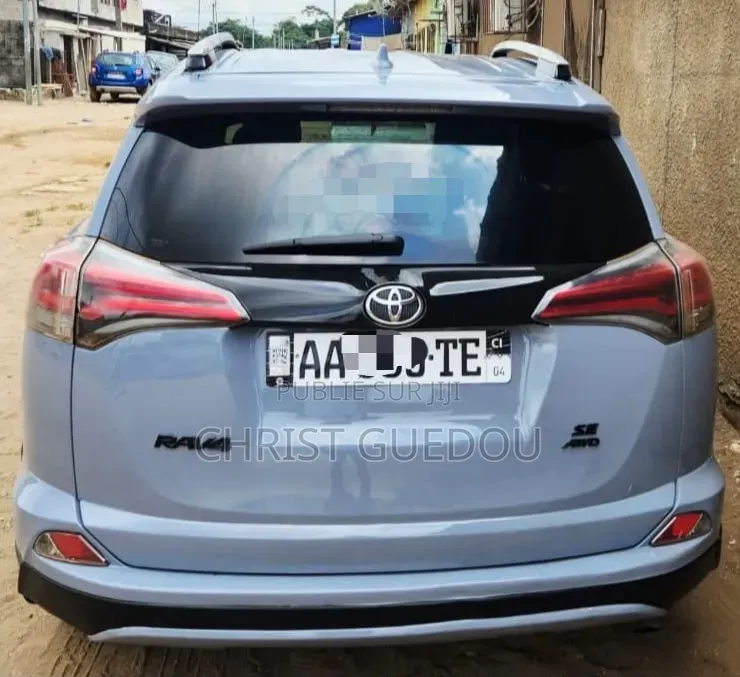 Toyota RAV4 2017 Bleu