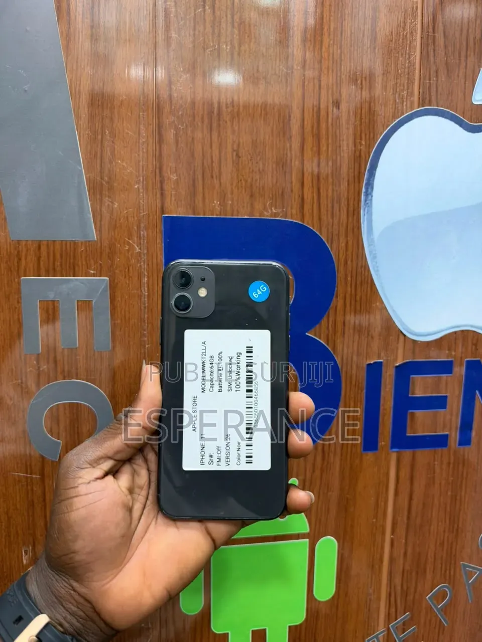 Apple iPhone 11 64 GB Noir