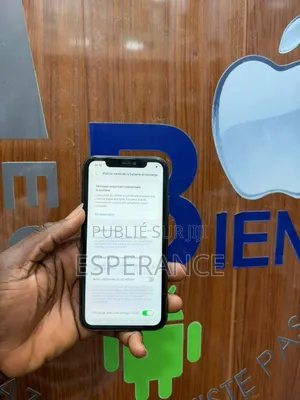 Apple iPhone 11 64 GB Noir