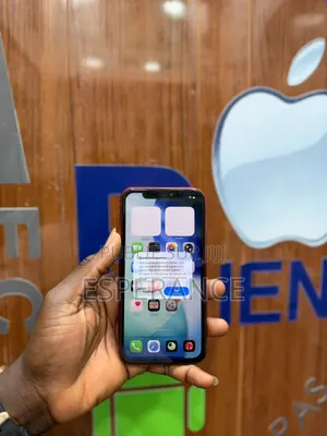 Apple iPhone 11 128 GB Rouge