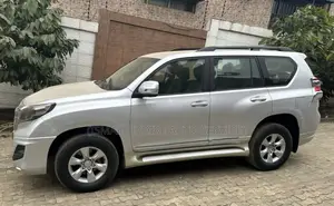 Toyota Land Cruiser Prado 2014 Gris
