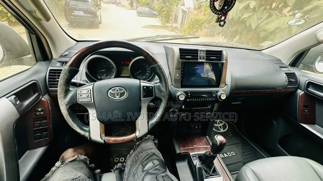 Toyota Land Cruiser Prado 2014 Gris