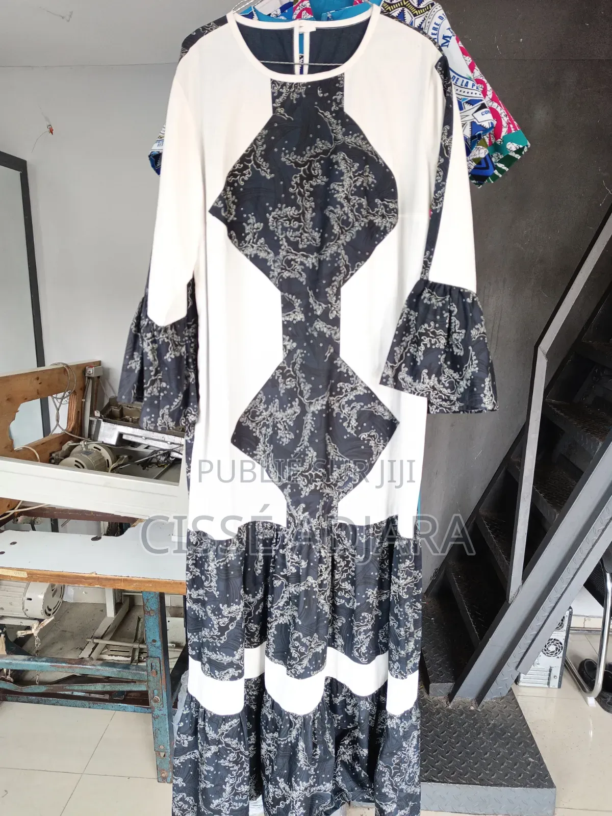 Chez Walid Le Roi Des Vêtements