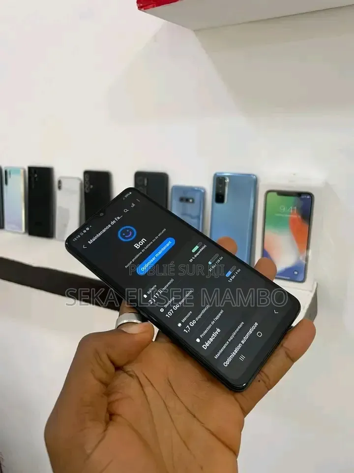 Nouveau Samsung Galaxy A12 128 GB Noir