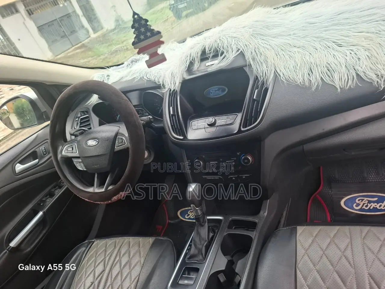 Ford Escape 2018 Gris