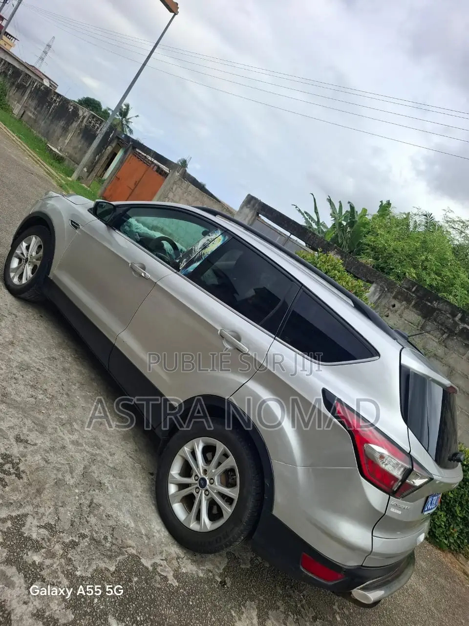 Ford Escape 2018 Gris