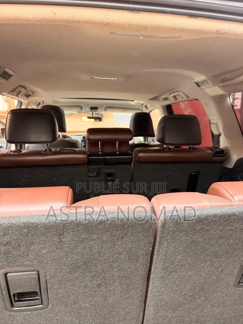 Toyota Land Cruiser Prado 2021 Noir