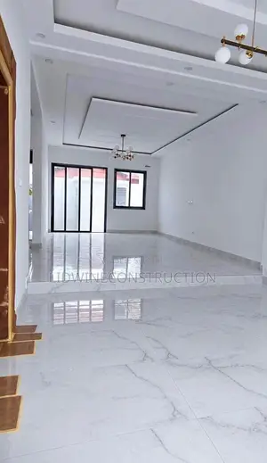 5chbre Duplex dans Cocody à Vendre
