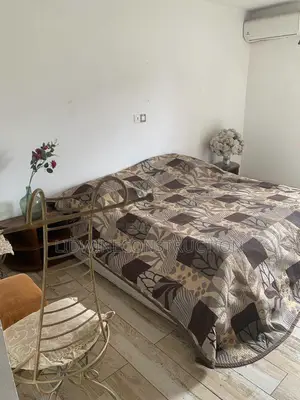 Meublé 3chbre Appartement dans Cocody à Louer