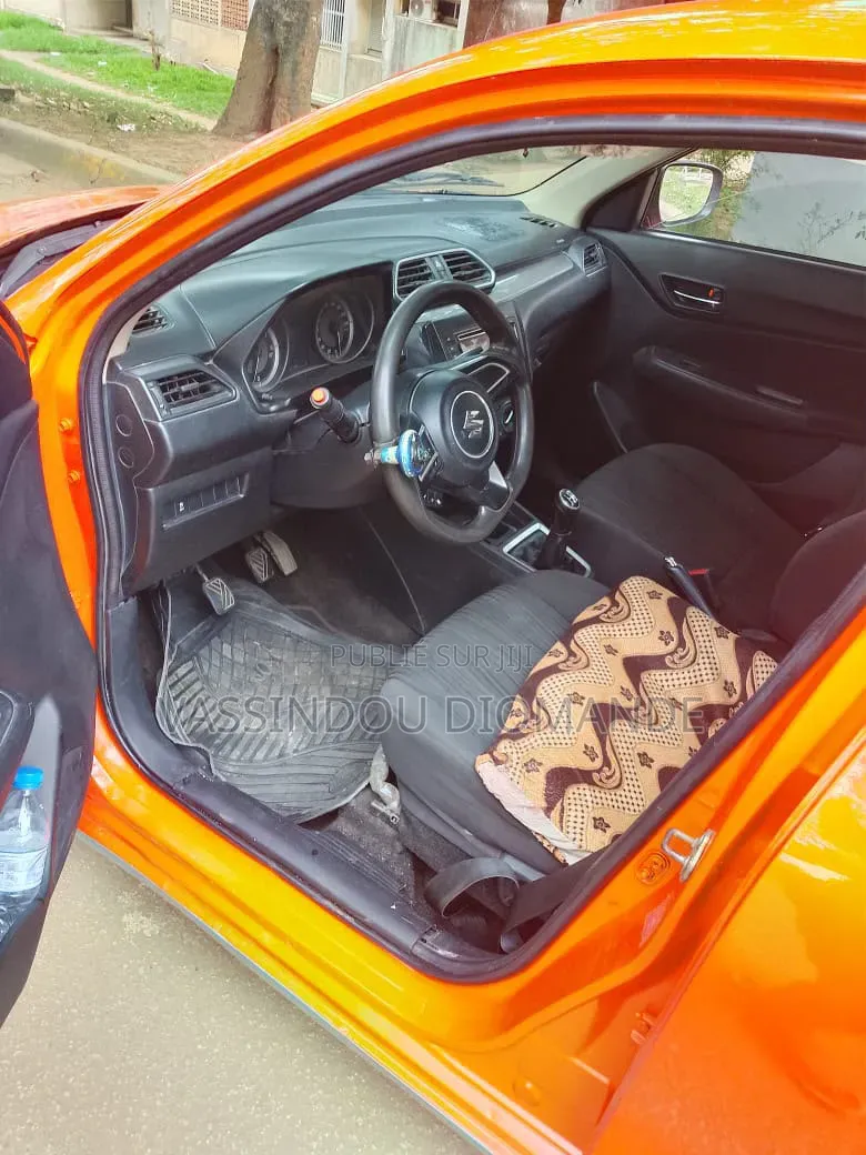 Suzuki Dzire 2023 Rouge