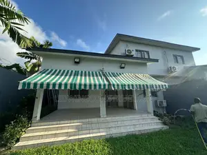 5chbre Duplex dans Cocody à Louer