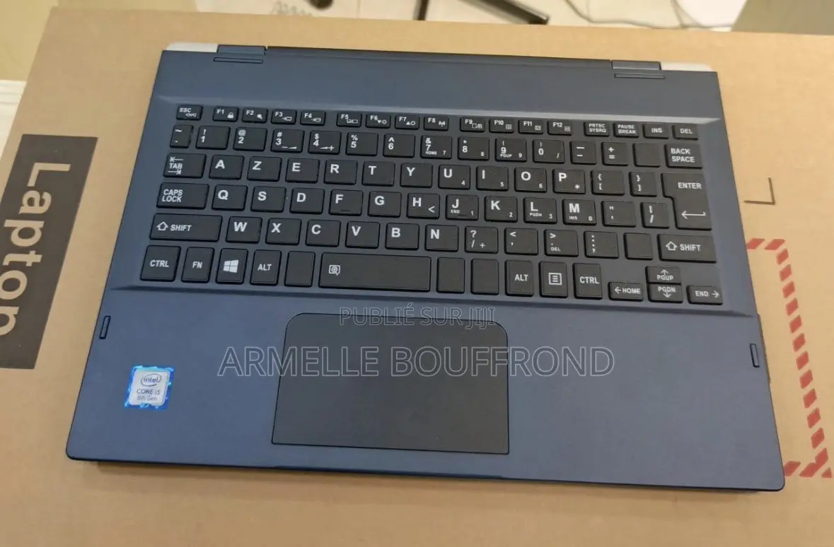 Nouveau Ordinateur portable Lenovo 32GB HDD 512GB