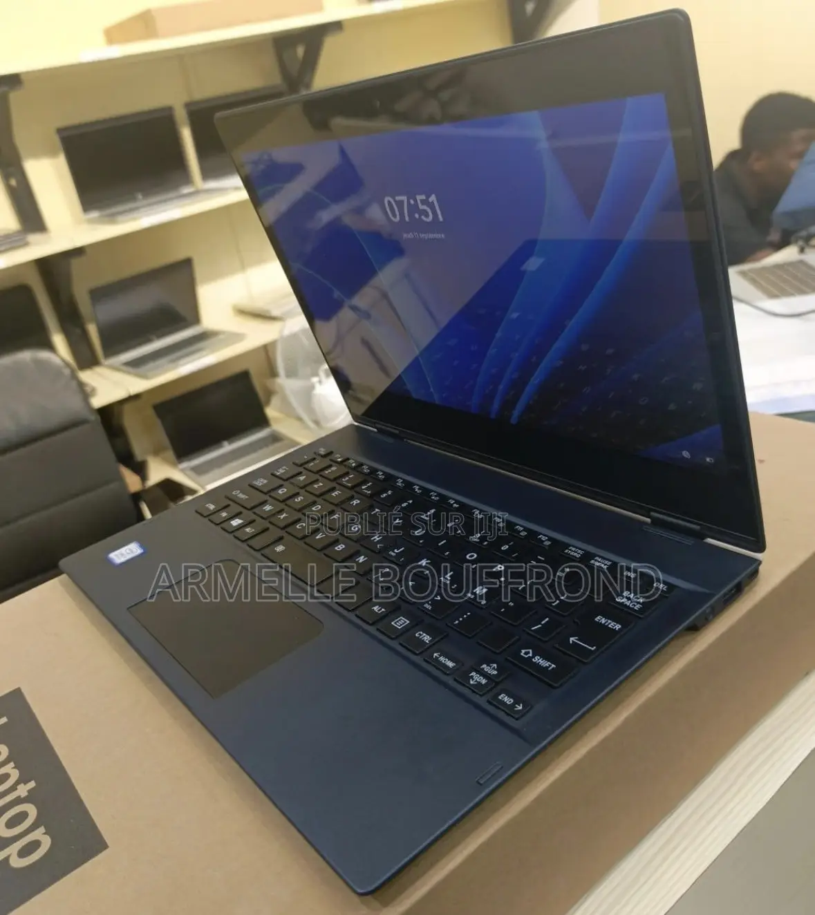 Nouveau Ordinateur portable Lenovo 32GB HDD 512GB