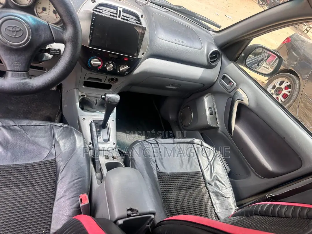 Toyota RAV4 2006 Bleu