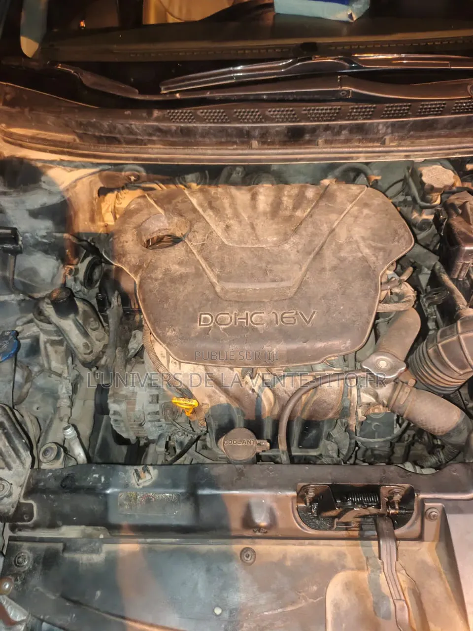 Hyundai Elantra Limited Sedan FWD (1.8L 4cyl 6A) 2013 Gris