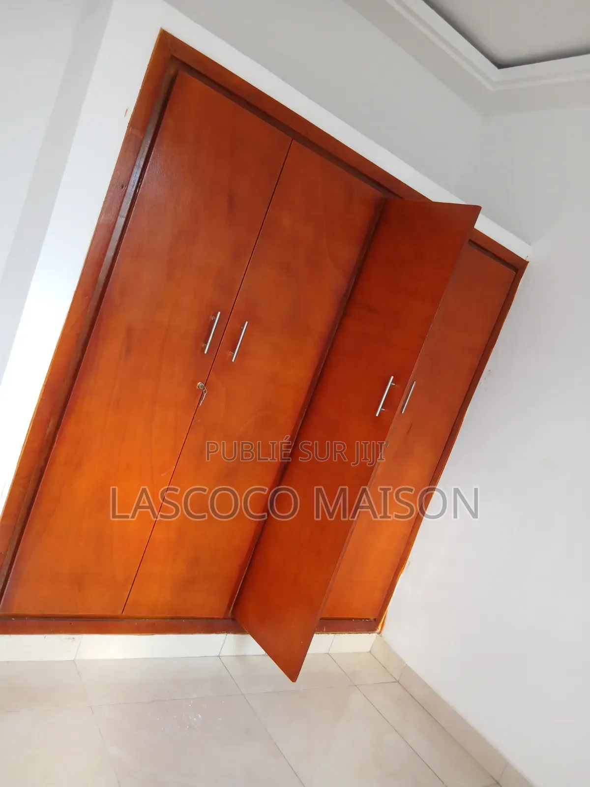 2chbre Appartement dans Lascoco Maison, Cocody à Louer