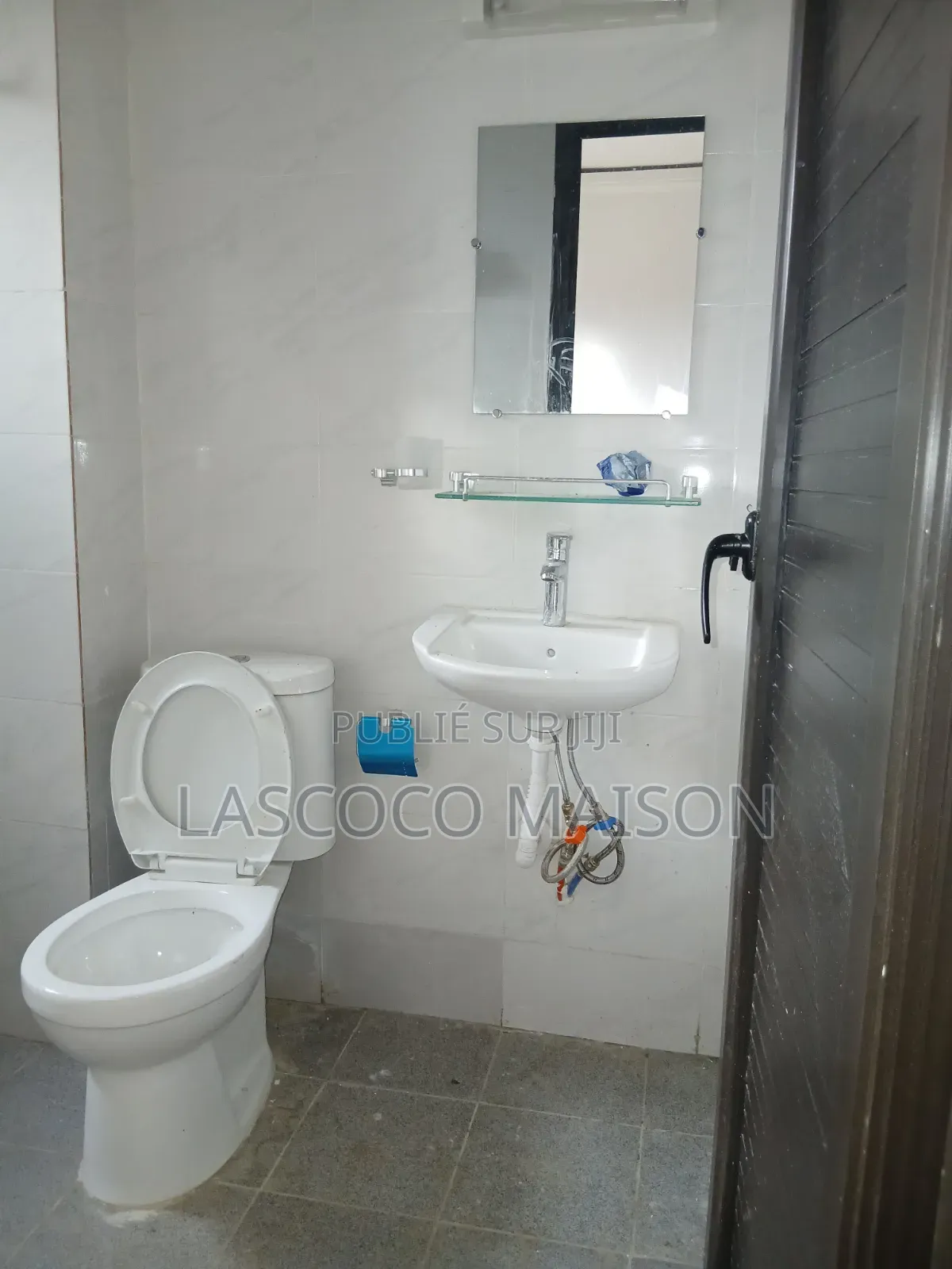 2chbre Appartement dans Lascoco Maison, Cocody à Louer