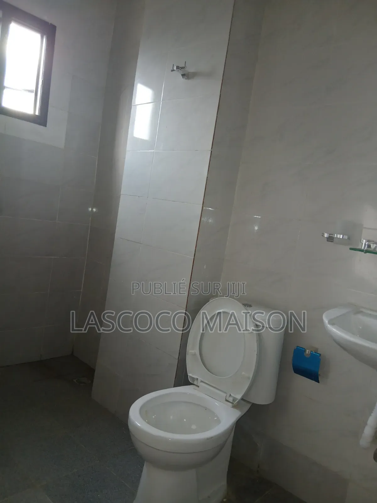 2chbre Appartement dans Lascoco Maison, Cocody à Louer
