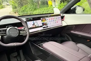 Nouveau Mazda AZ 2025 Blanc