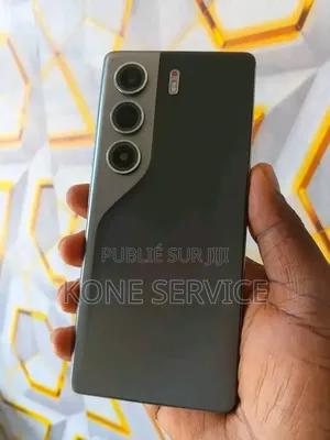 Nouveau Tecno Camon 40 256 GB