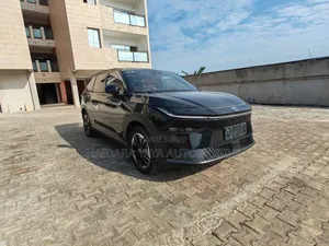 Nouveau Toyota bZ3 2025 Noir