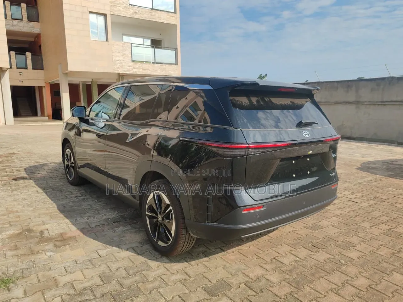 Nouveau Toyota bZ3 2025 Noir