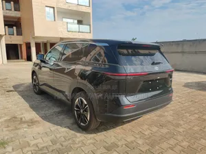 Nouveau Toyota bZ3 2025 Noir