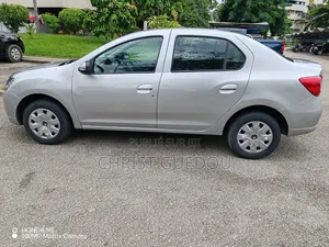 Renault Logan 2014 Gris