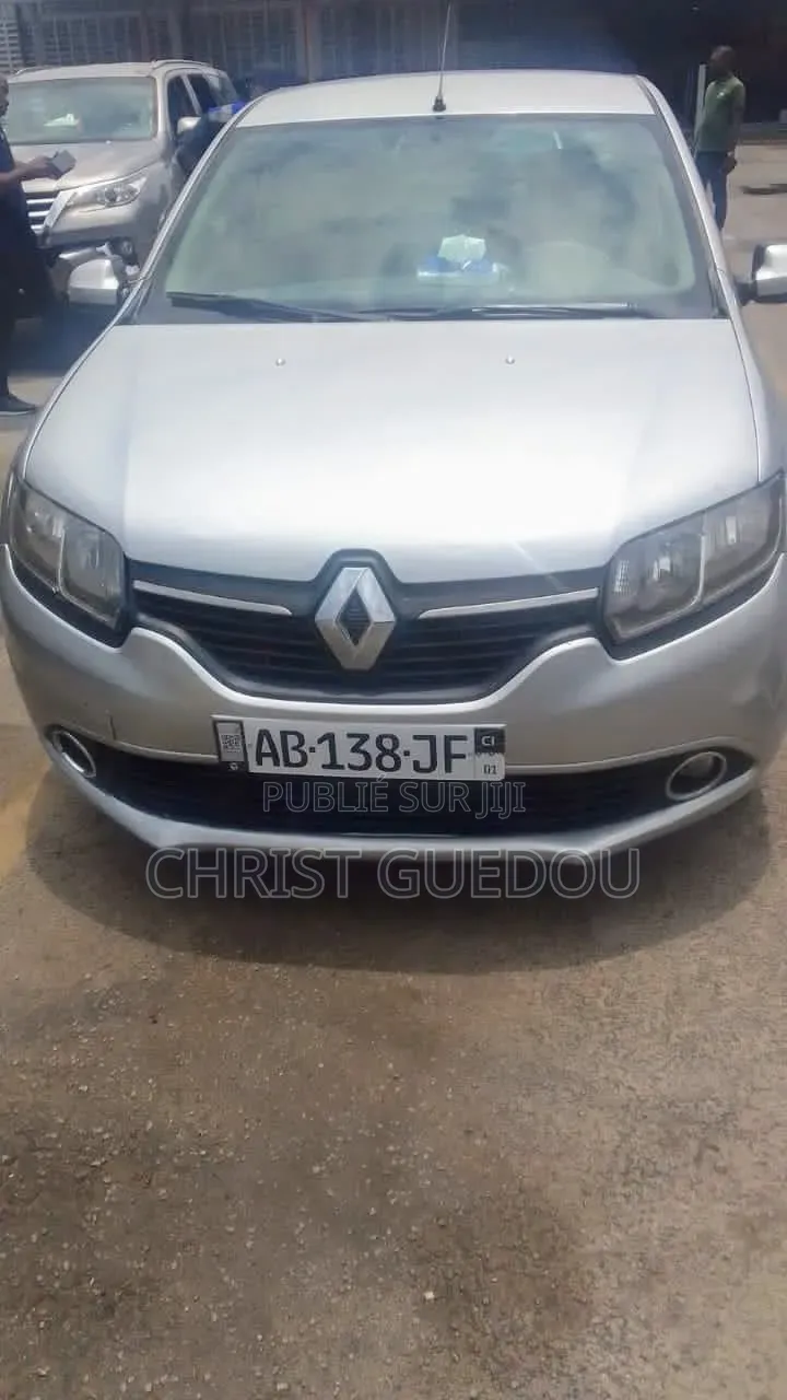 Renault Logan 2014 Gris