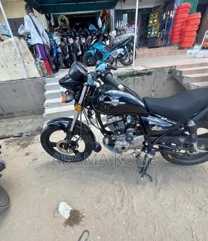 Nouveau Apsonic AP125-30 2024 Noir