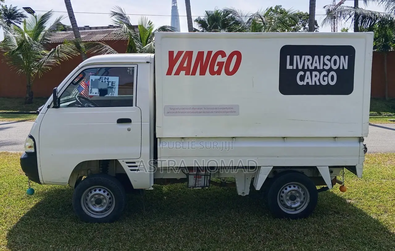 Suzuki Super Carry 2025 Noir